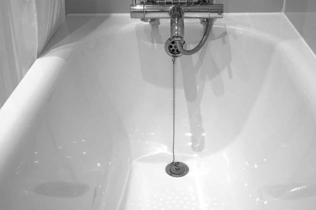 substituição e instalação de torneira de banheira pela Lider canalizadores